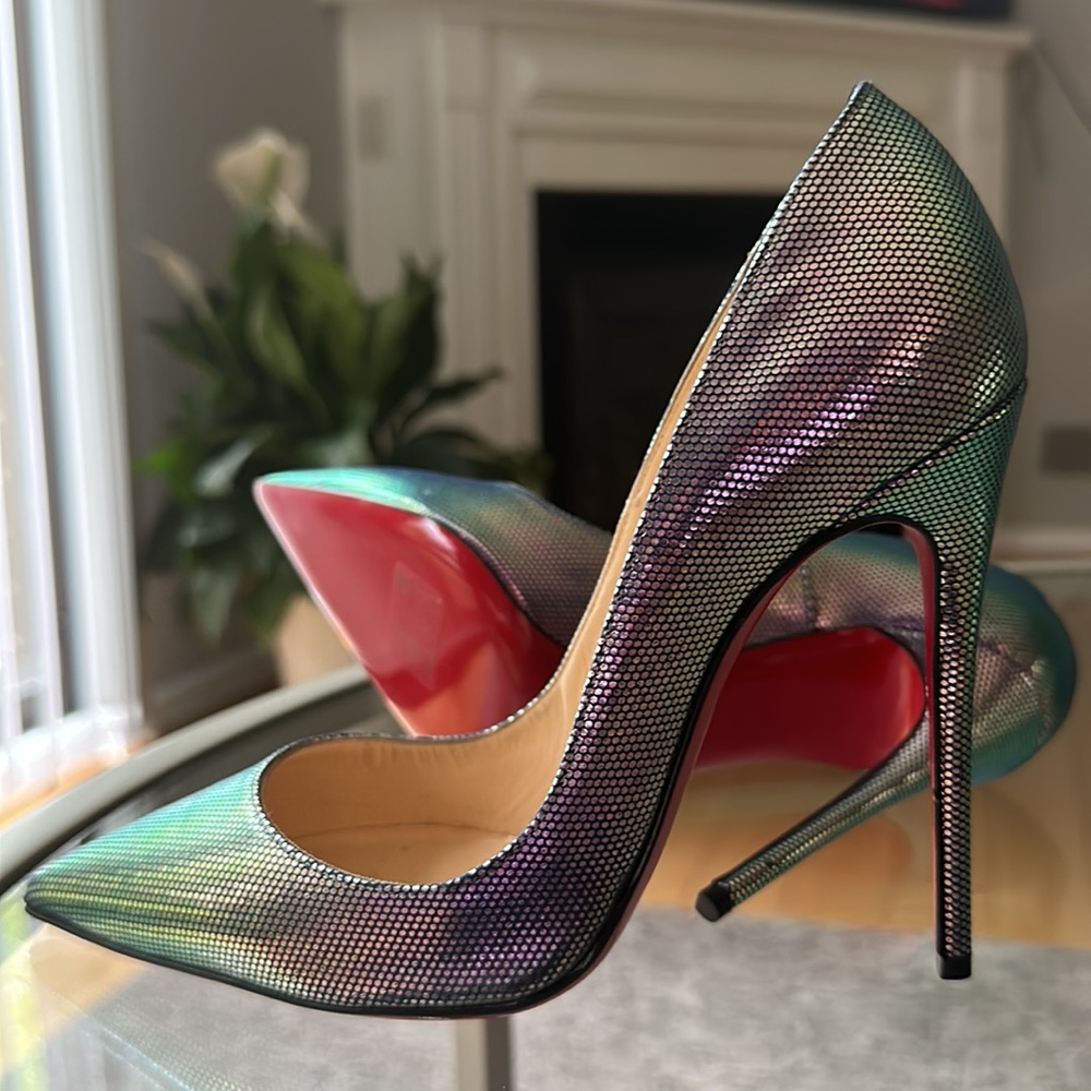 Christian Louboutin Tissu Scarabe So Kate pumps